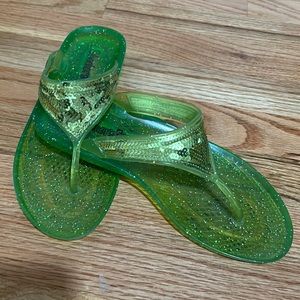 Lime green jelly sandals for summertime 😎